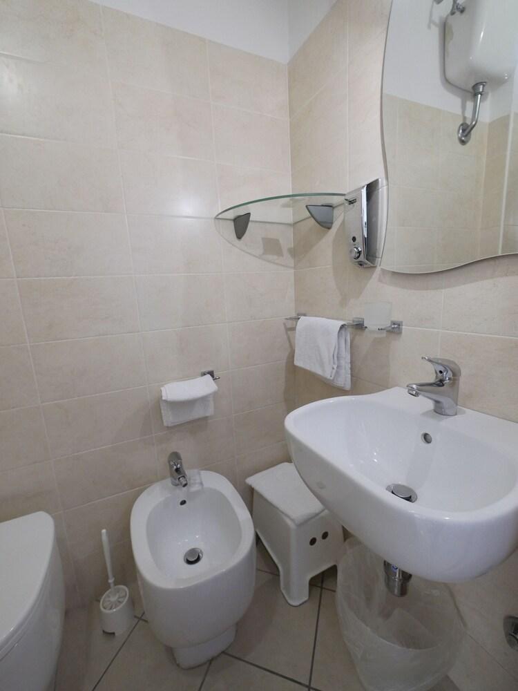 Hotel Careggi Флоренція Екстер'єр фото