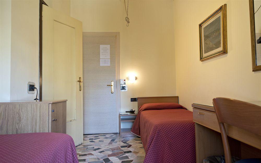 Hotel Careggi Флоренція Екстер'єр фото