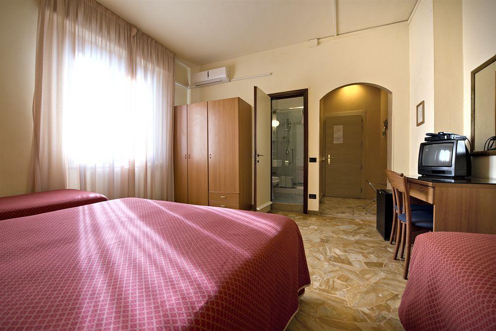 Hotel Careggi Флоренція Екстер'єр фото