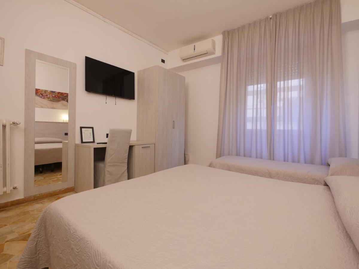 Hotel Careggi Флоренція Екстер'єр фото