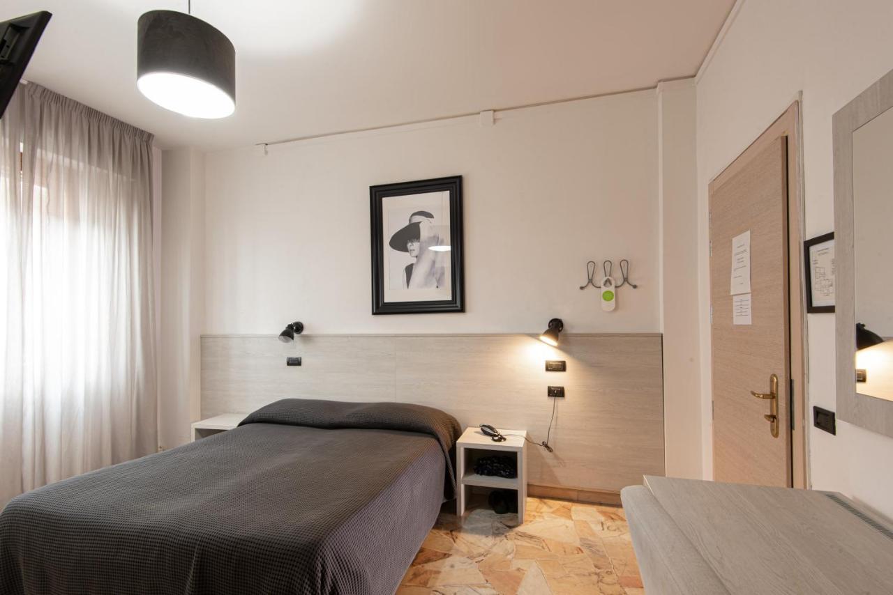 Hotel Careggi Флоренція Екстер'єр фото